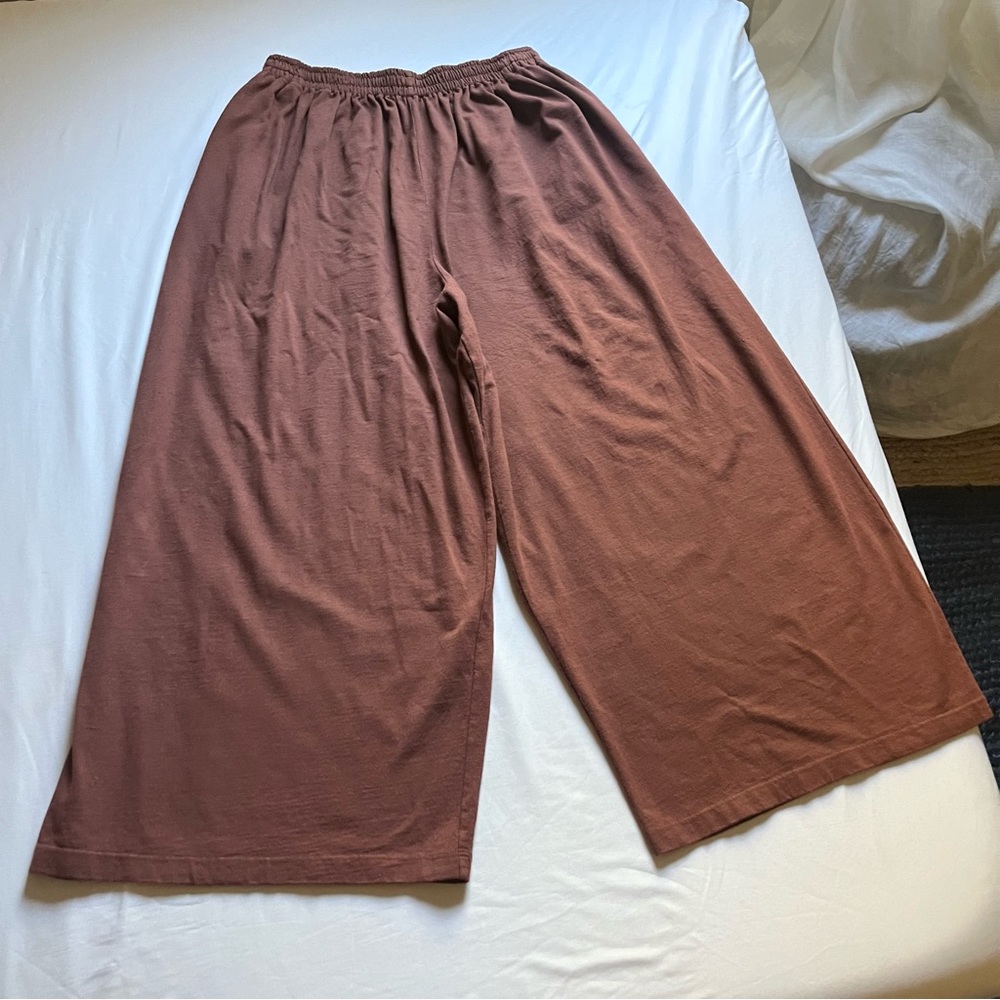 ✨TOIT VOLANT brown cotton knit elastic waist wide leg cropped pants✨